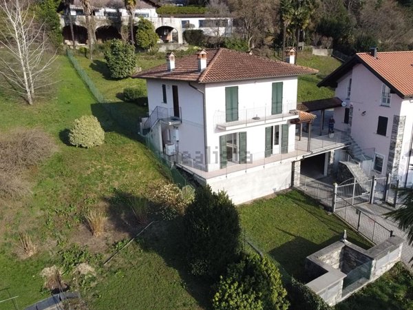 appartamento in vendita ad Orta San Giulio