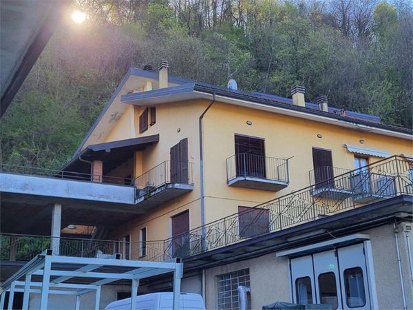 quadrivano in vendita ad Orta San Giulio