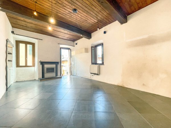 appartamento in vendita ad Orta San Giulio