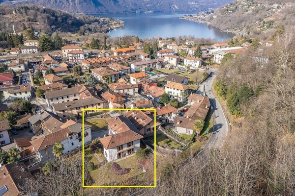 casa indipendente in vendita ad Orta San Giulio in zona Legro