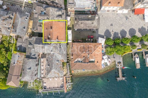 appartamento in vendita ad Orta San Giulio