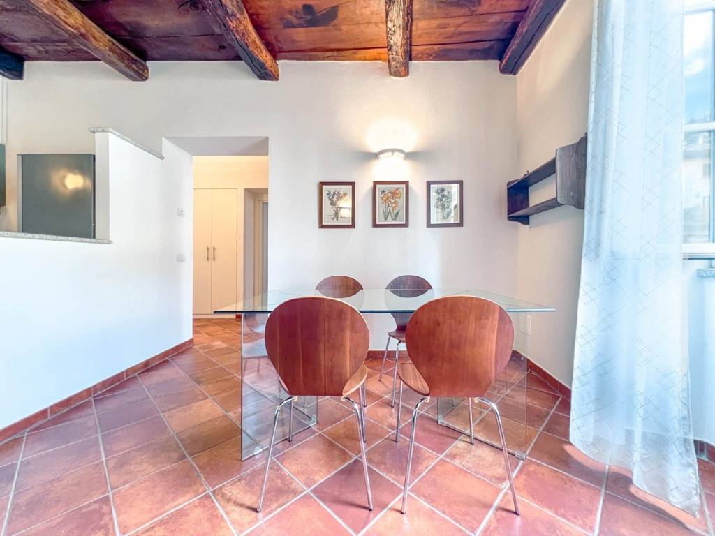 appartamento in vendita ad Orta San Giulio