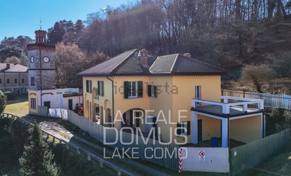 appartamento in vendita ad Orta San Giulio