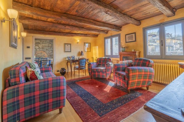appartamento in vendita ad Orta San Giulio