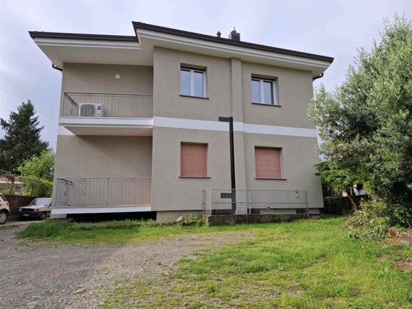 appartamento in vendita ad Orta San Giulio in zona Legro