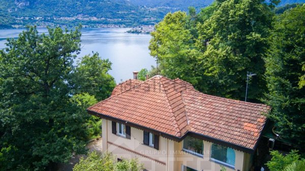 appartamento in vendita ad Orta San Giulio in zona Legro