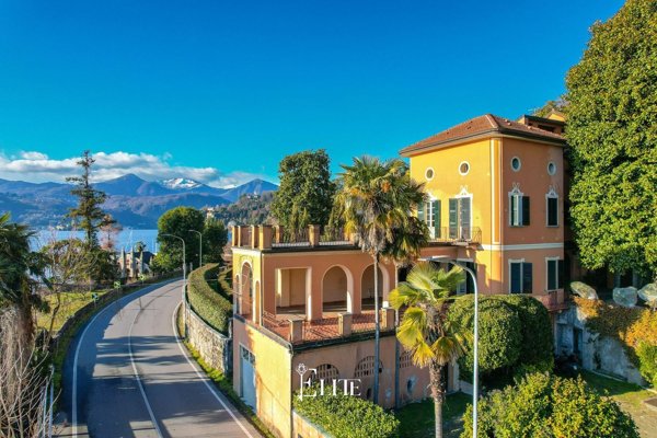 casa indipendente in vendita ad Orta San Giulio in zona Imolo