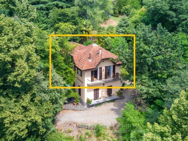 appartamento in vendita ad Orta San Giulio in zona Legro