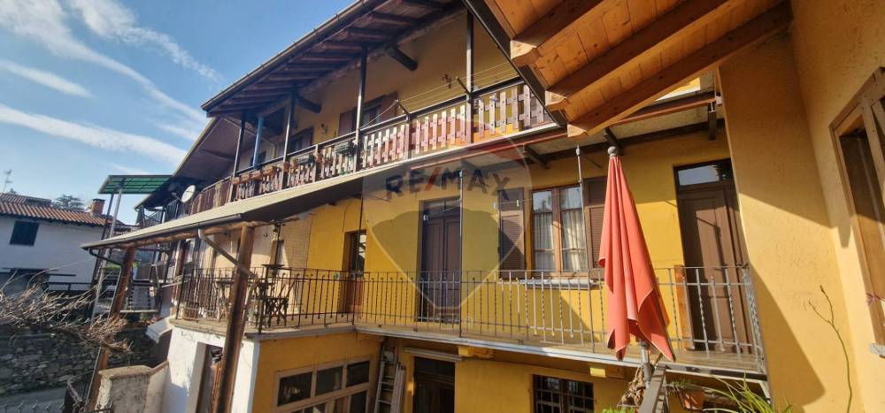 appartamento in vendita a Paruzzaro
