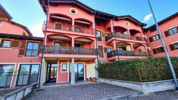appartamento in vendita a Paruzzaro