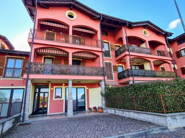 appartamento in vendita a Paruzzaro