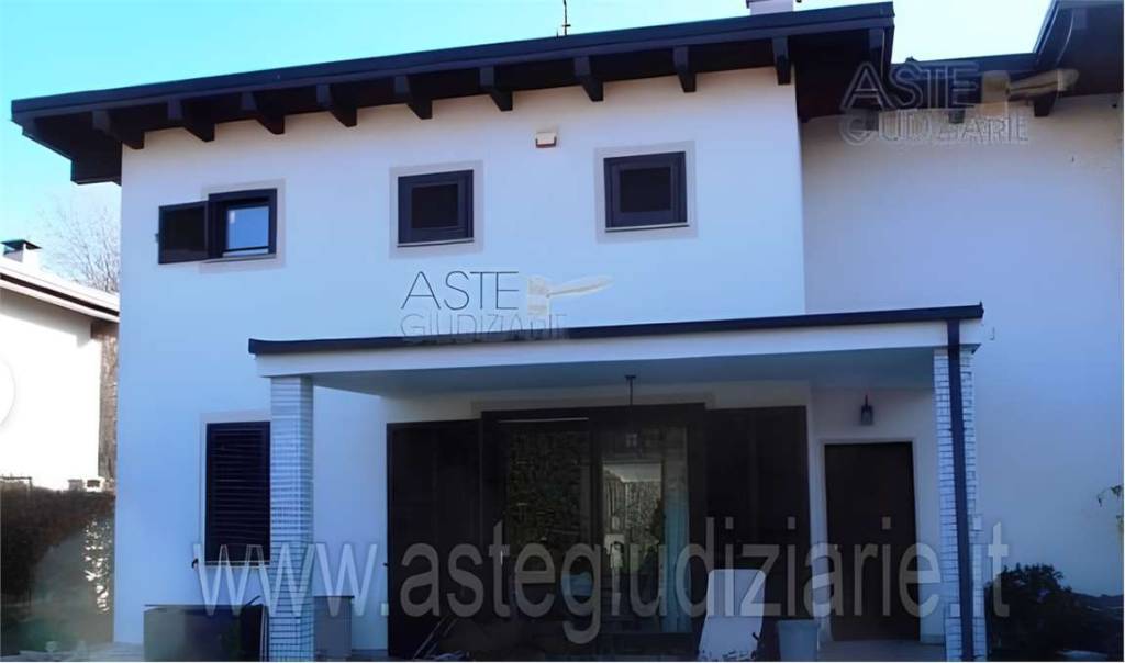 appartamento in vendita a Paruzzaro