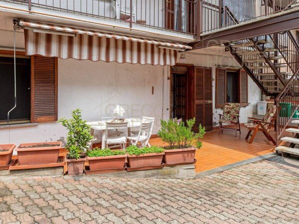 appartamento in vendita a Paruzzaro
