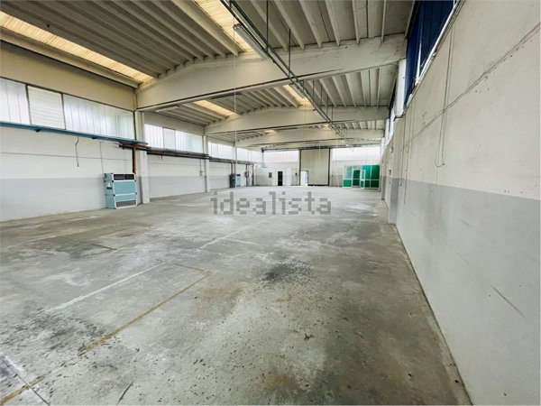 villa in vendita a Paruzzaro