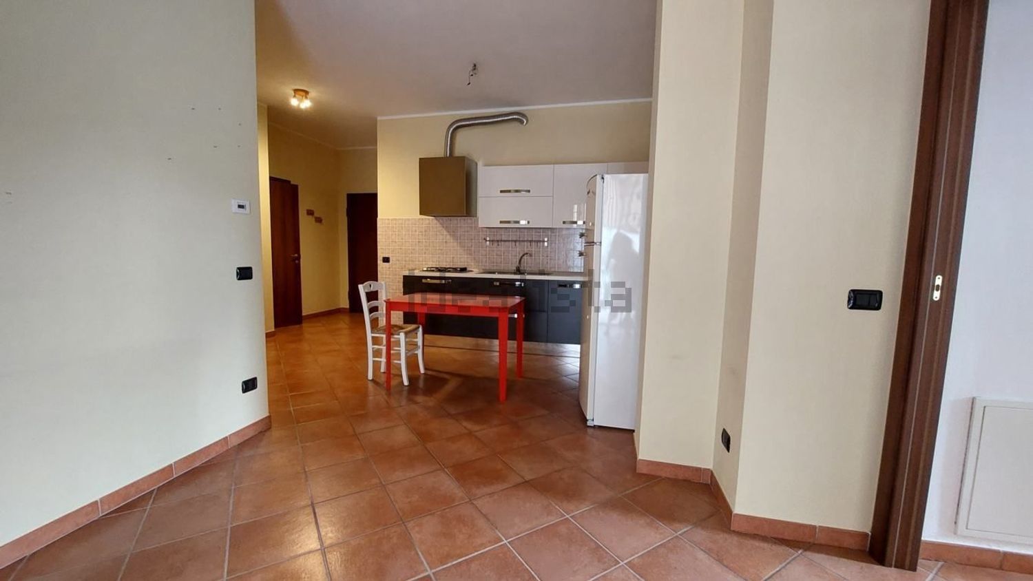 appartamento in vendita a Paruzzaro