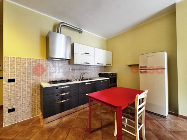 appartamento in vendita a Paruzzaro