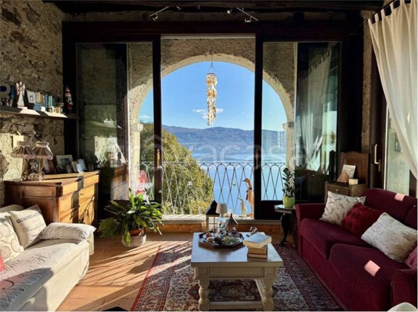 appartamento in vendita a Pella