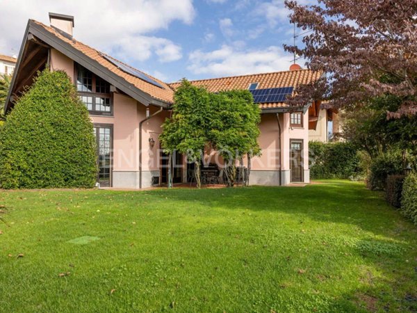 casa indipendente in vendita a Pella