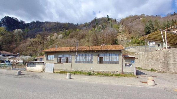 ufficio in vendita a Pella