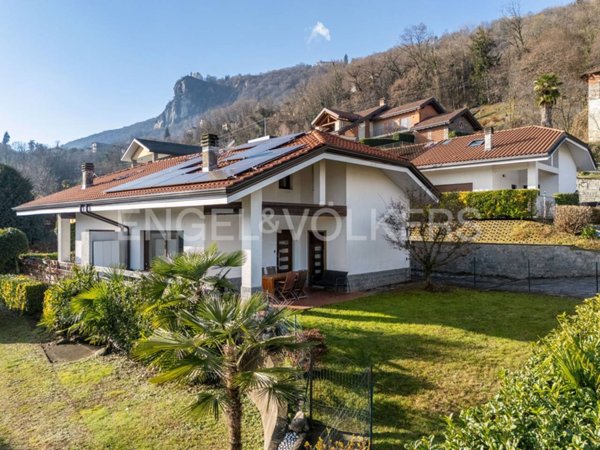 casa indipendente in vendita a Pella