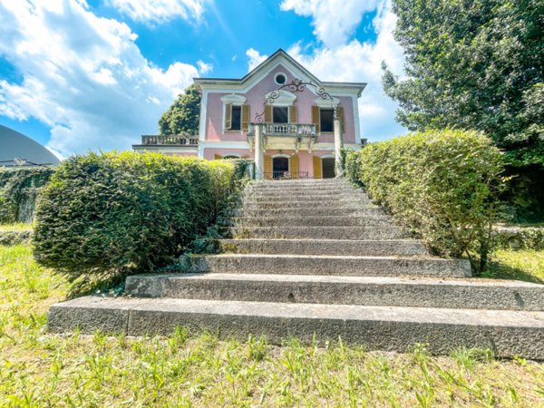 casa indipendente in vendita a Pella