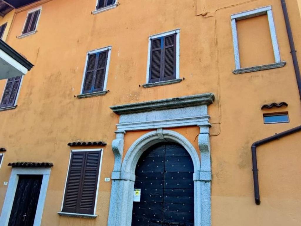 casa indipendente in vendita a Pella