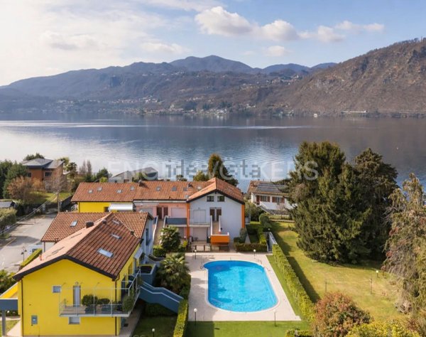 appartamento in vendita a Pettenasco