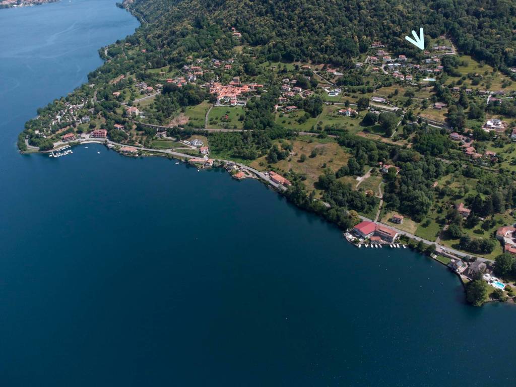 casa indipendente in vendita a Pettenasco in zona Crabbia