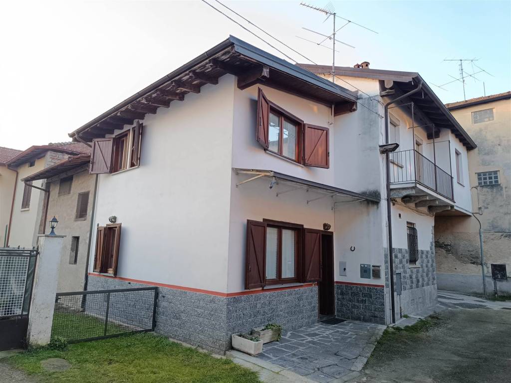 appartamento in vendita a Pisano