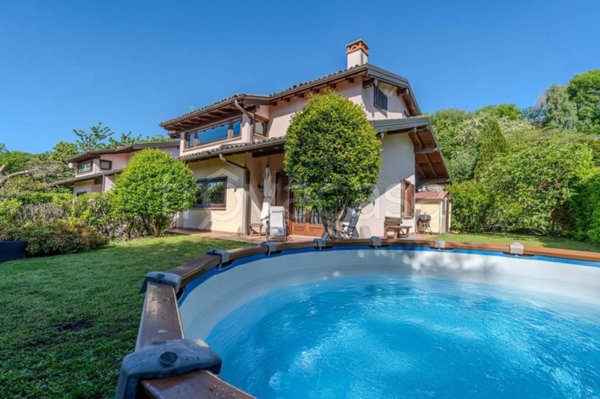 casa indipendente in vendita a Pisano