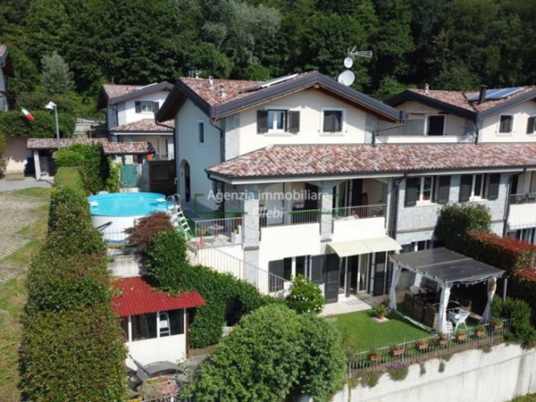 casa indipendente in vendita a Pisano