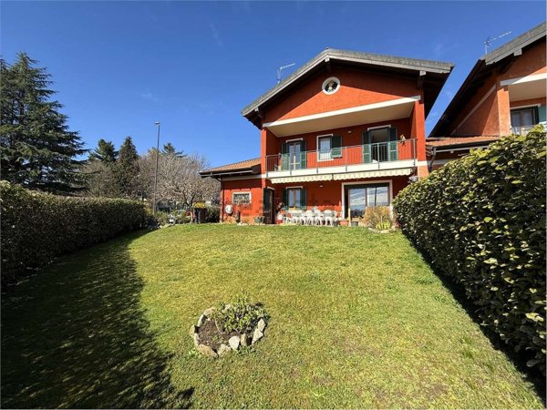 casa indipendente in vendita a Pisano