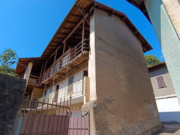 casa indipendente in vendita a Pisano