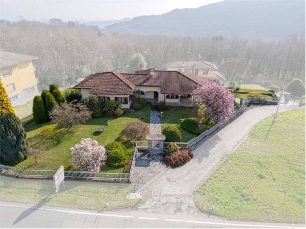 casa indipendente in vendita a Pisano