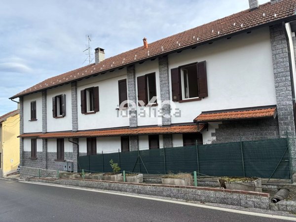 casa indipendente in vendita a Pisano