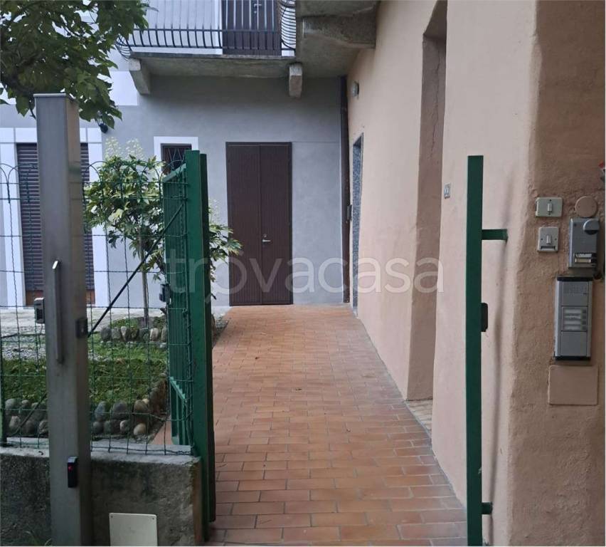 appartamento in vendita a Pombia