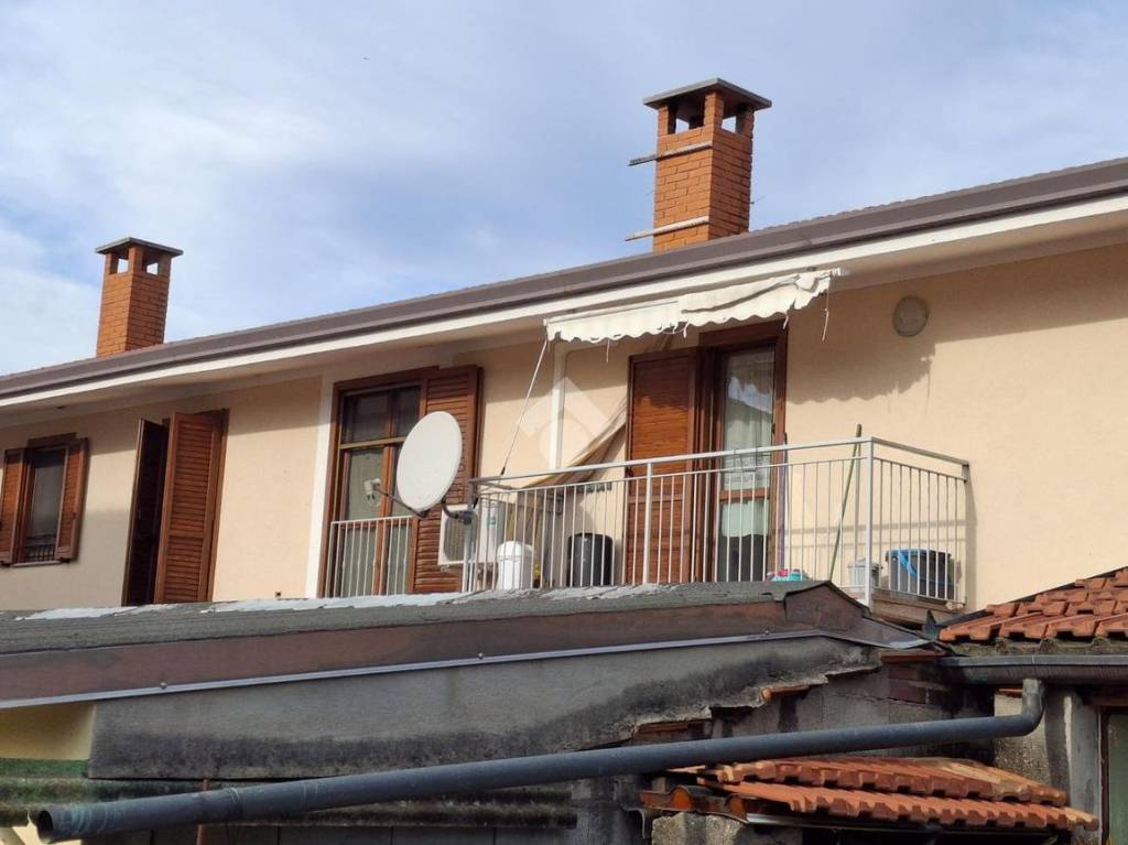 appartamento in vendita a Pombia