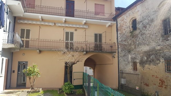 appartamento in vendita a Pombia