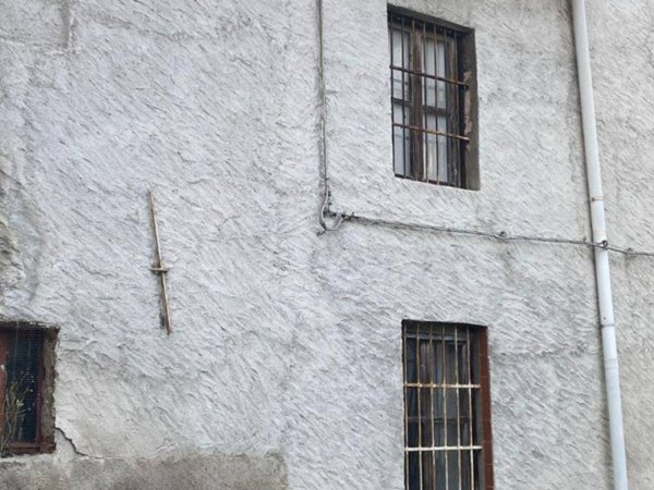 casa indipendente in vendita a Pombia