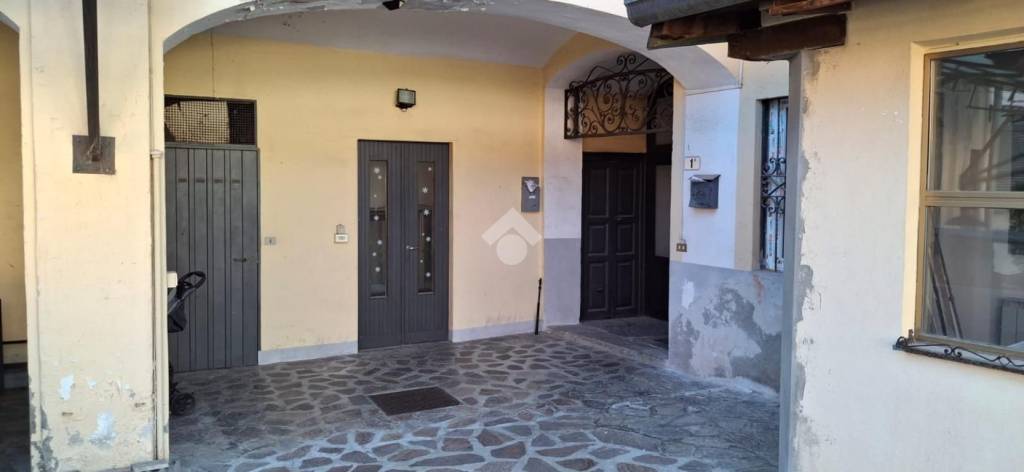 appartamento in vendita a Pombia