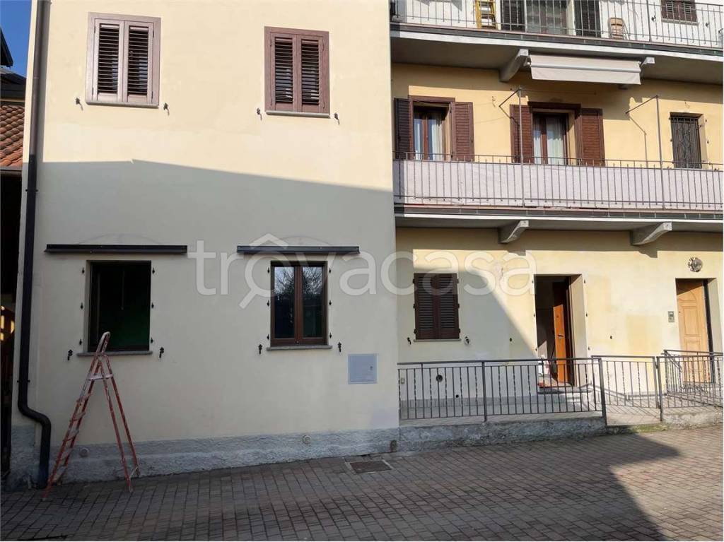 appartamento in vendita a Pombia