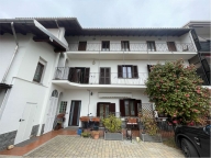 appartamento in vendita a Pombia