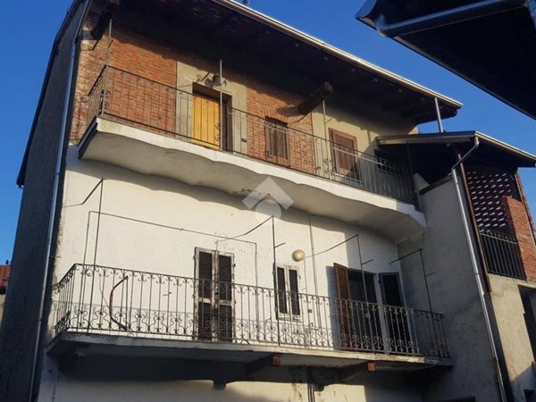 appartamento in vendita a Pombia