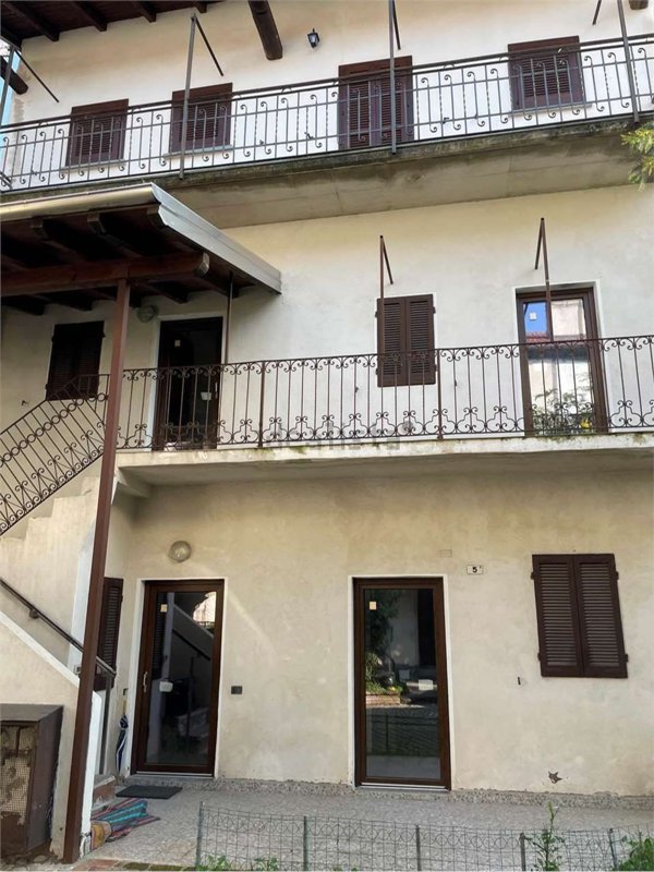 appartamento in vendita a Pombia