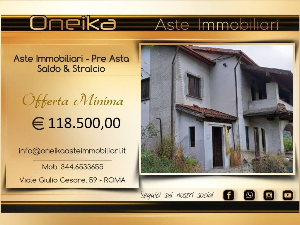 casa indipendente in vendita a Pombia