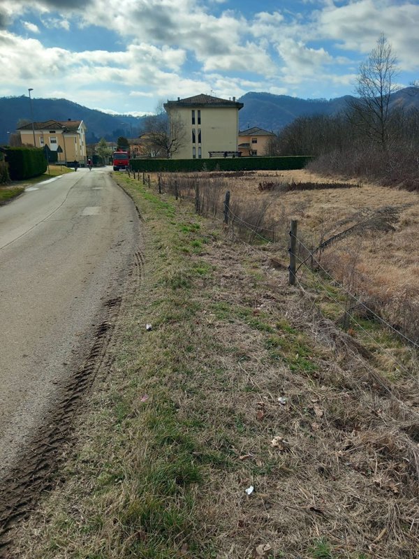 terreno edificabile in vendita a Prato Sesia