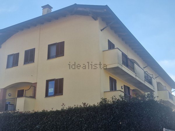 appartamento in vendita a Prato Sesia