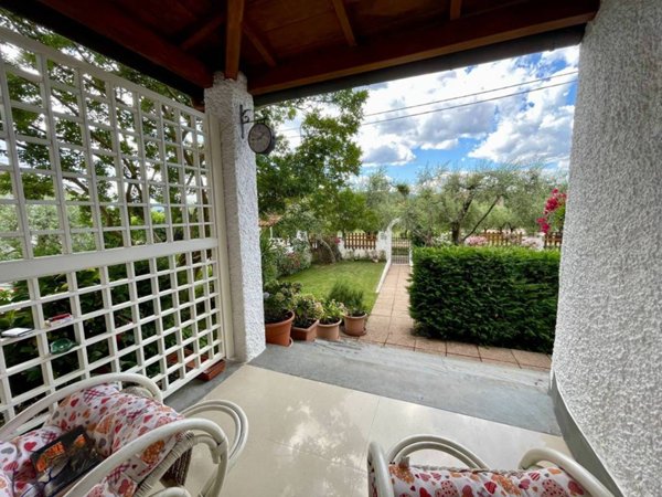 casa indipendente in vendita a Bientina in zona Santa Colomba