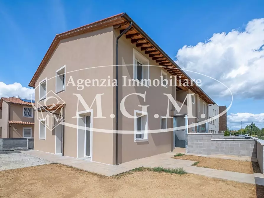 casa indipendente in vendita a Bientina