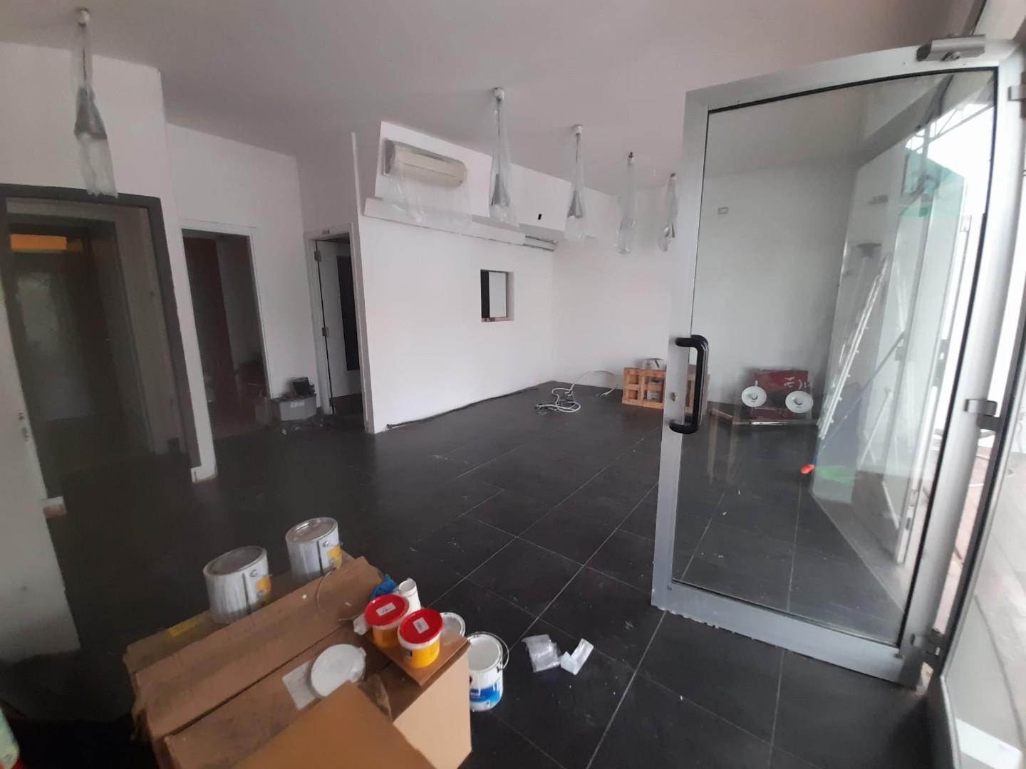 locale commerciale in vendita a Bientina